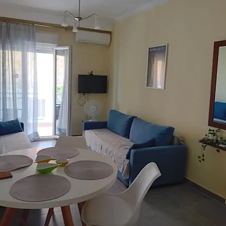 Sea Apartment *